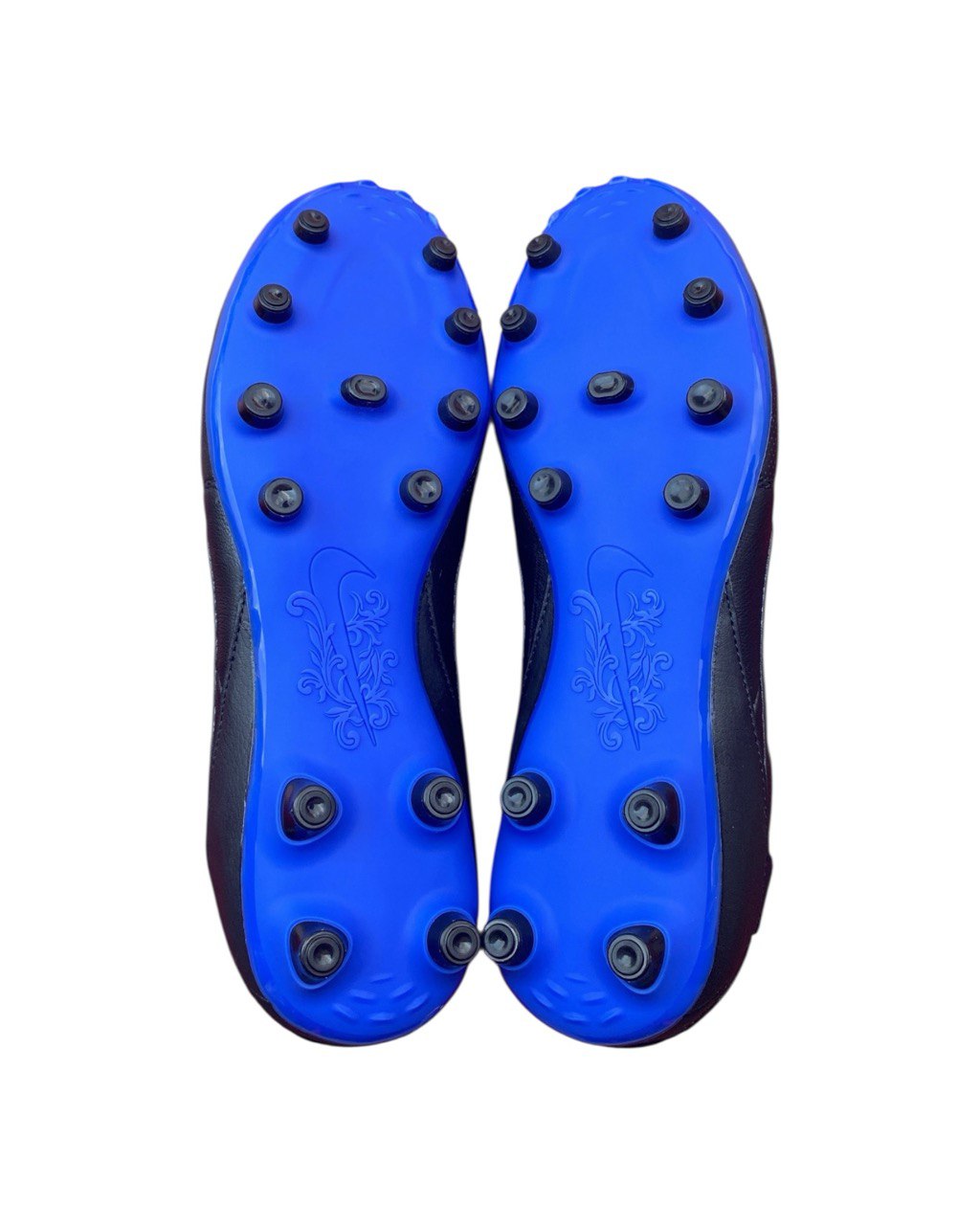 THE NIKE PREMIER 3 FG"BLACK PACK"